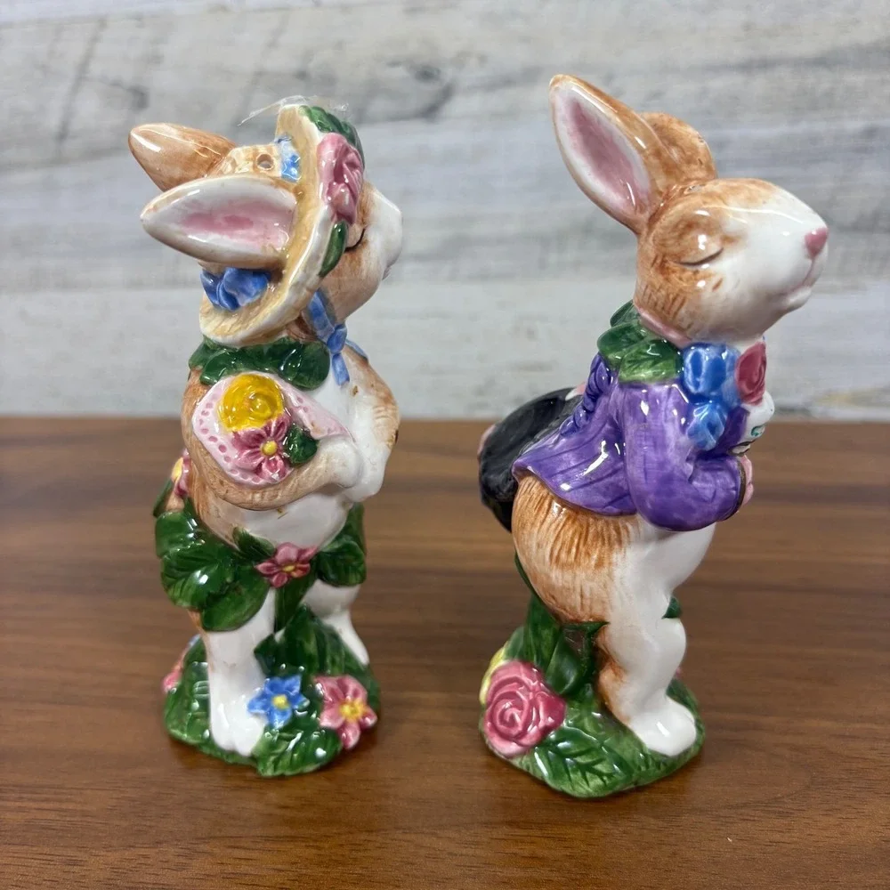 Fitz and Floyd Easter Bunny‎ Ceramic Salt and Pepper Shaker 1994